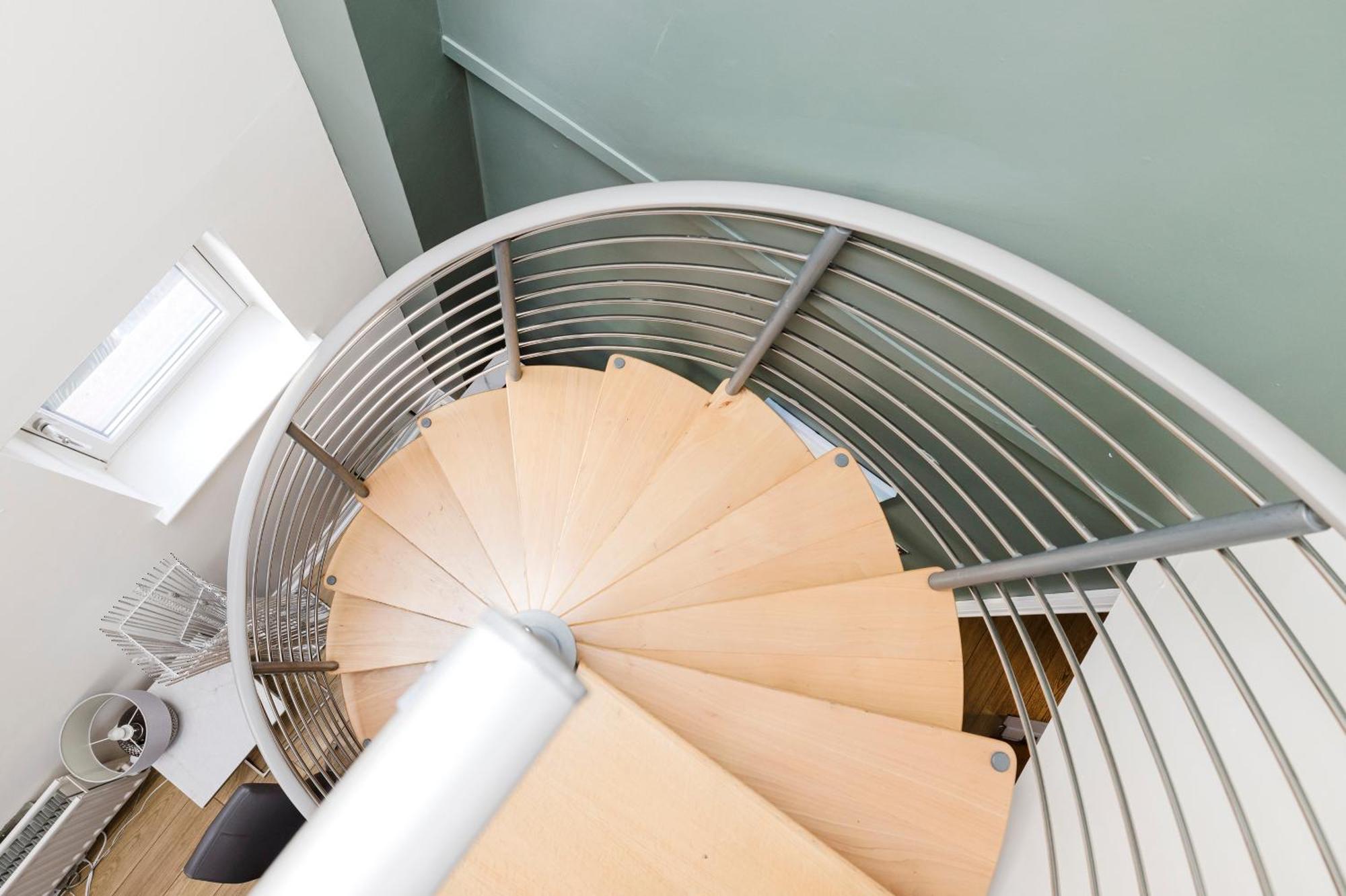 Joivy Stylish Apartment With Balcony In Old Town EDI Exteriér fotografie