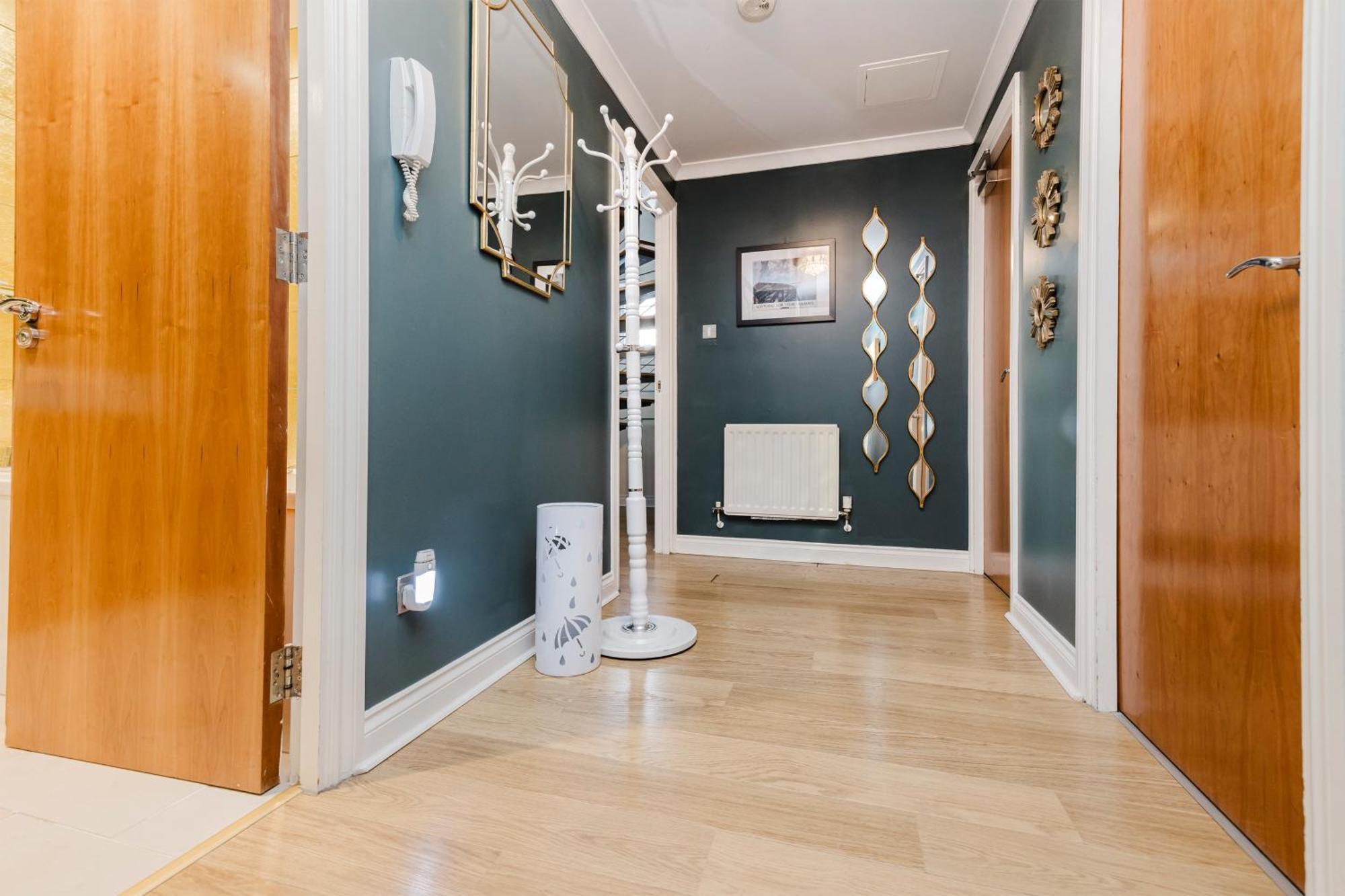 Joivy Stylish Apartment With Balcony In Old Town EDI Exteriér fotografie