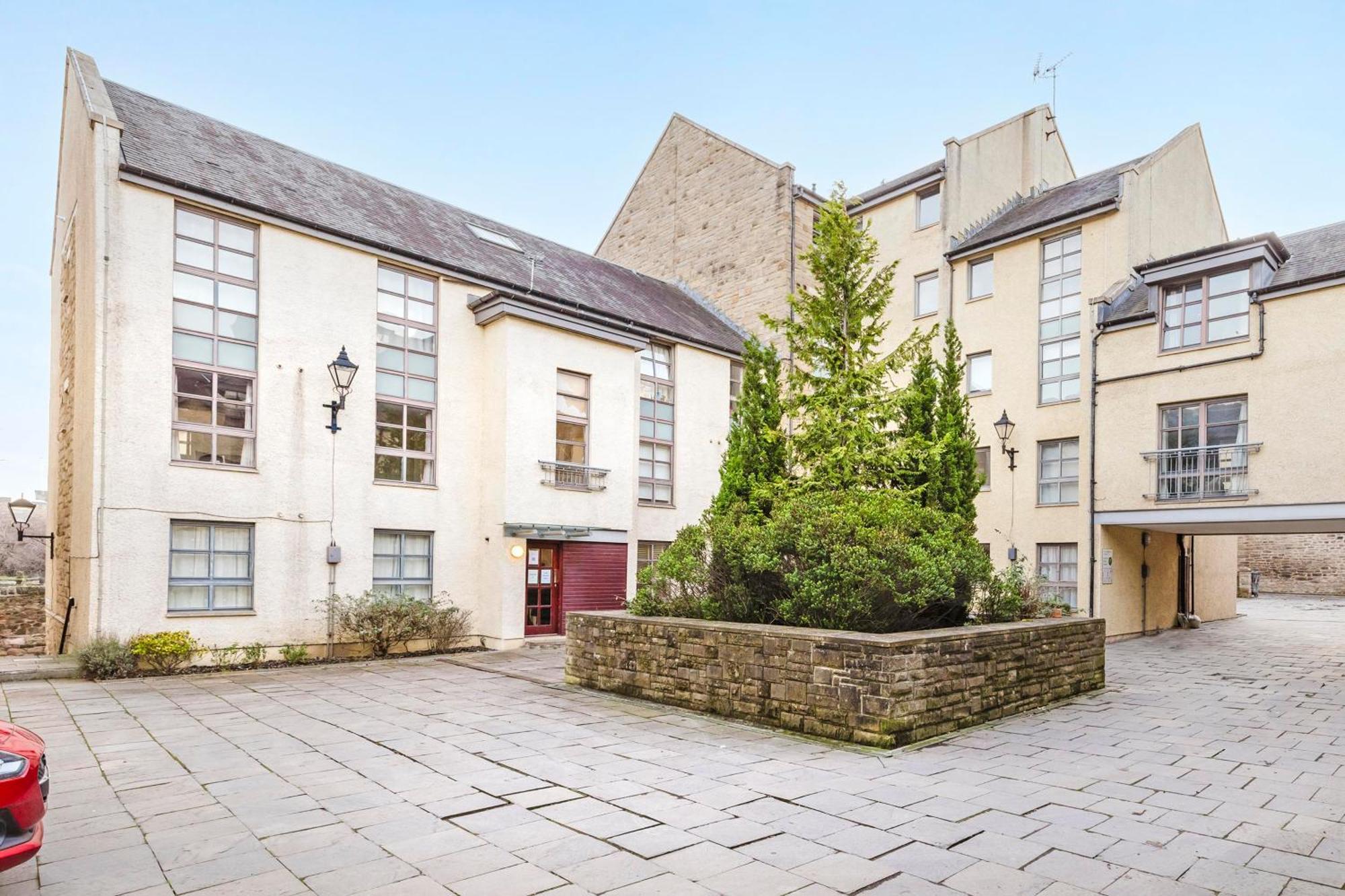 Joivy Stylish Apartment With Balcony In Old Town EDI Exteriér fotografie